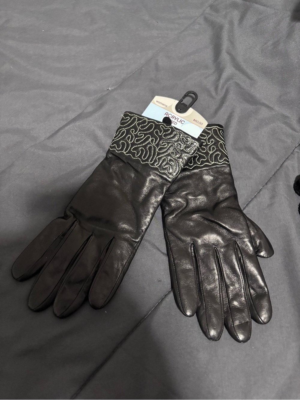 Wilsons Leather Black Leather Gloves with Embroidered Cuff Detail